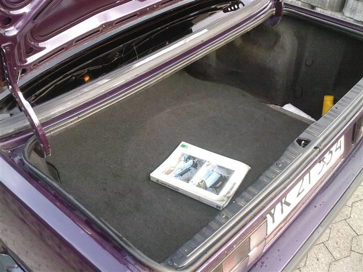 BMW 323i E30 *SOLGT* billede 8