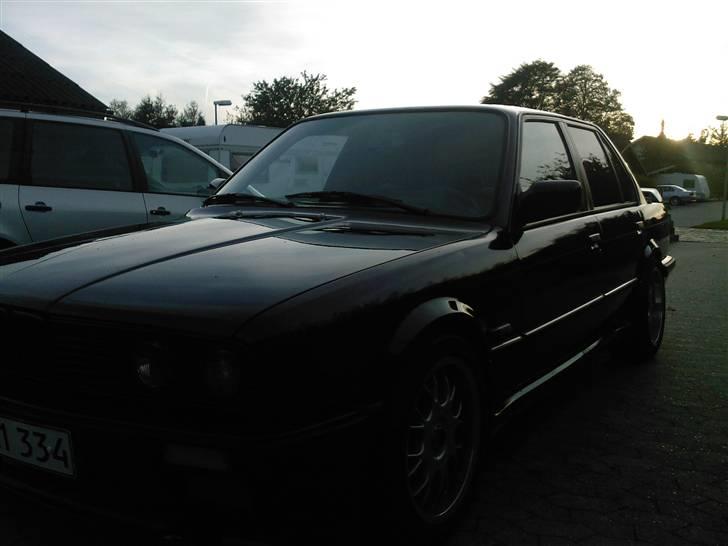 BMW 323i E30 *SOLGT* billede 12