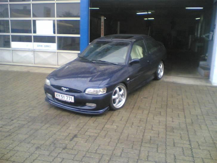 Ford Escort RS 2000 solgt billede 1