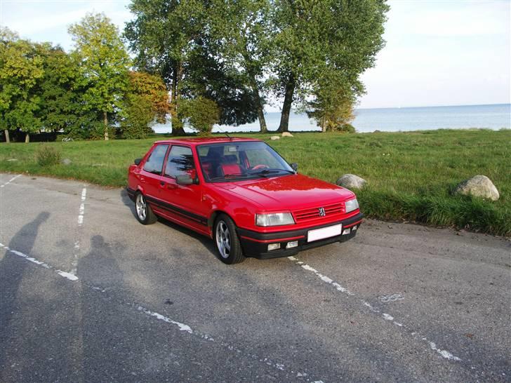 Peugeot 309 GTI "Solgt" billede 11