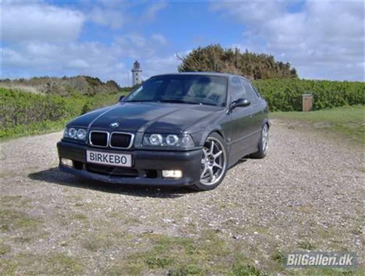 BMW 325i billede 4