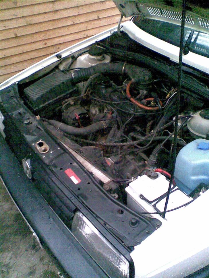 VW Jetta 1,8 SOLGT! billede 9