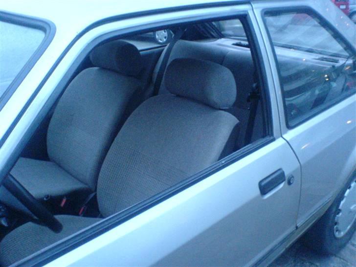 Ford Escort 1,6 CL DØD ! - Før ! billede 5
