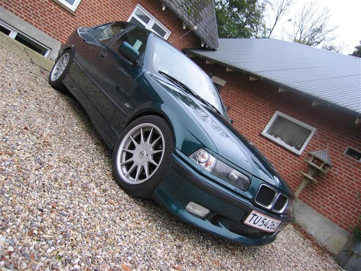 BMW E36 325i billede 2