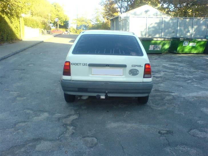 Opel Kadett 1,3 S LS SOLGT ! billede 5