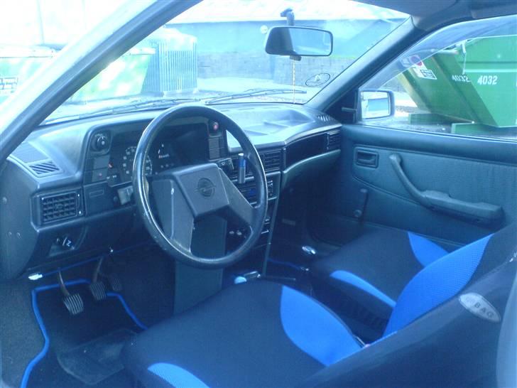 Opel Kadett 1,3 S LS SOLGT ! billede 9