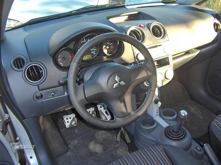 Mitsubishi Colt  billede 3