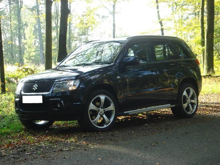 Suzuki Grand Vitara 2,0 GLX 20" - Bagereste vinduer sat til :-) billede 13