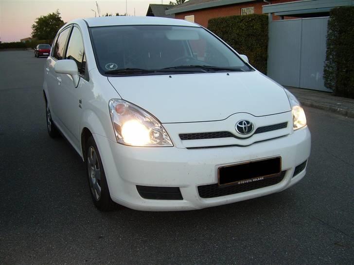 Toyota Corolla Sportsvan SOLGT! billede 2