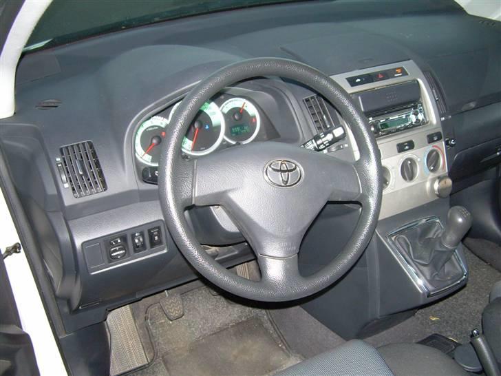 Toyota Corolla Sportsvan SOLGT! billede 4