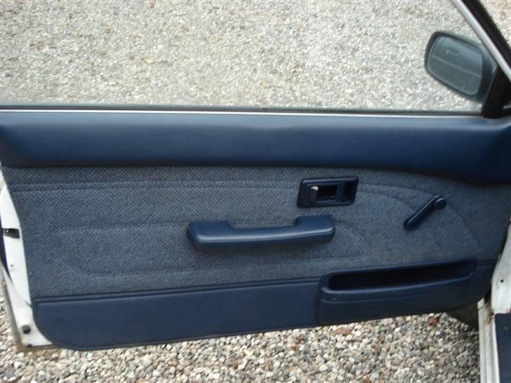 Toyota corolla ee90 - også blå dørsider  billede 3