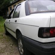 Ford Sierra 2.0i CLX SOLGT