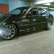 BMW 330i E46