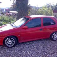 Opel Corsa 1.6 GSI 16V