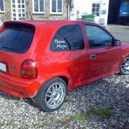 Opel Corsa 1.6 GSI 16V