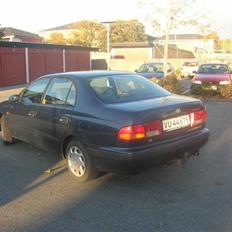 Toyota carina e SOLGT!!!!!