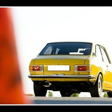 Toyota "Karry Bullet" Corolla