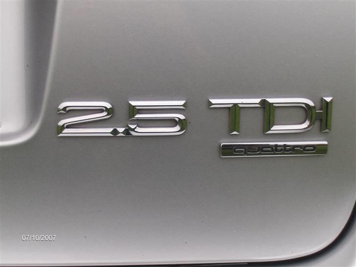 Audi A4 2.5 TDI Quattro billede 14