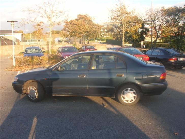 Toyota carina e SOLGT!!!!! billede 4