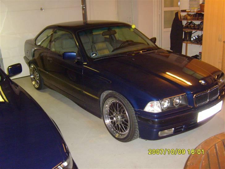 BMW 320i coupe E36 solgt billede 8
