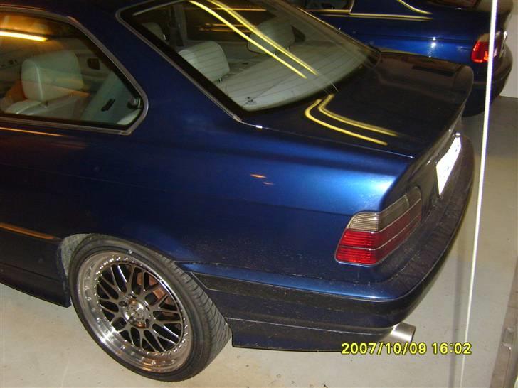 BMW 320i coupe E36 solgt billede 11