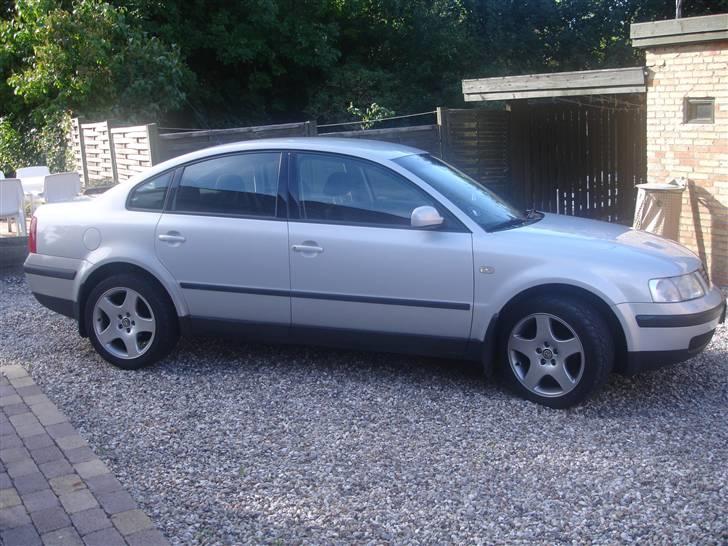 VW Passat Limousine billede 3