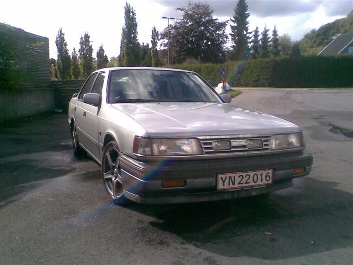 Mazda 929 3.0I V6 solgt billede 8