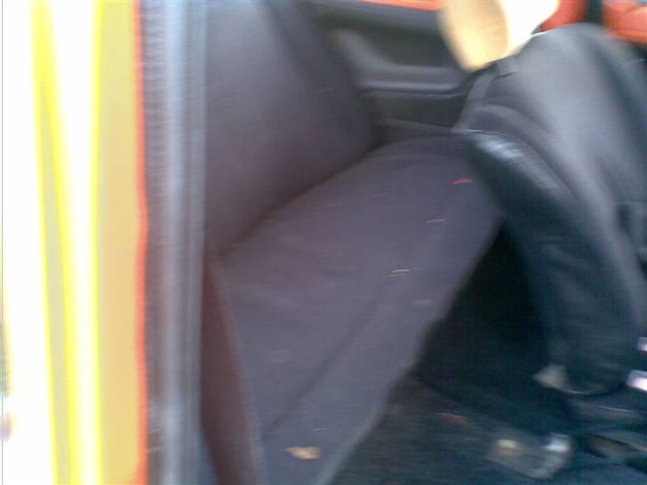 Fiat 127  - masser af bagsæde plads billede 12