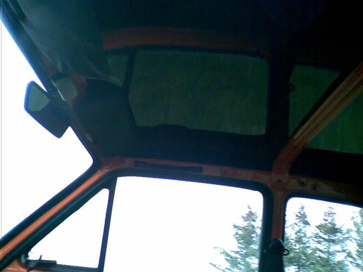 Fiat 127  - taget er skam s blankt indvendigt billede 18