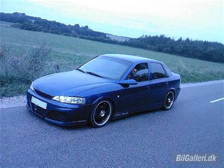Opel Vectra B (solgt) billede 7