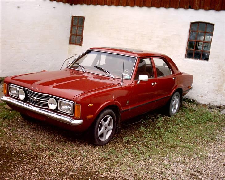 Ford Taunus - taler for sig selv billede 1