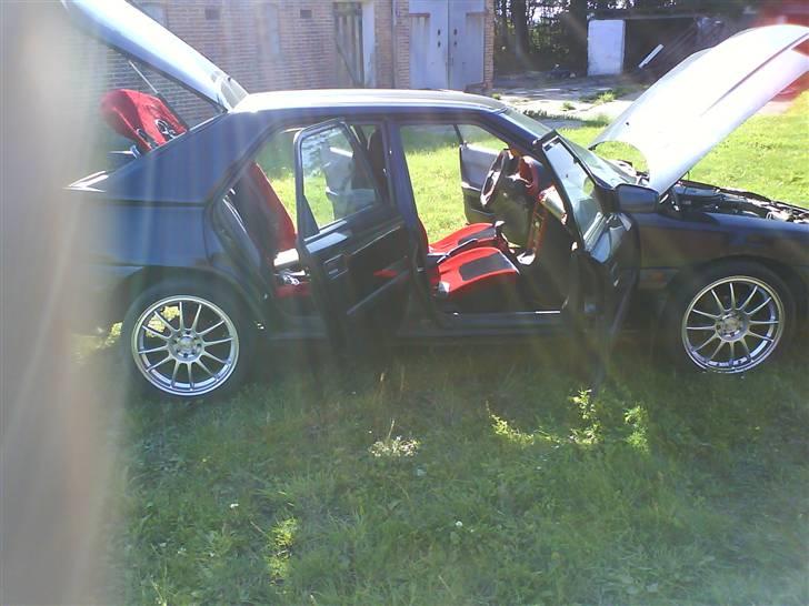 Mazda 323F''SOLGT'' billede 12