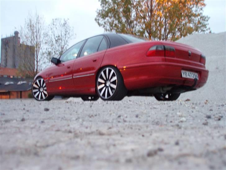 Opel Omega B  billede 7
