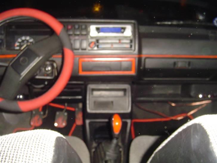 VW Golf 2 - solgt - - Uhh... midter konsol :d billede 17