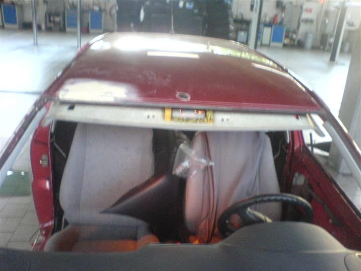 VW polo 6N... (solgt) - Pladesmeden svejsede en lap i taget billede 5