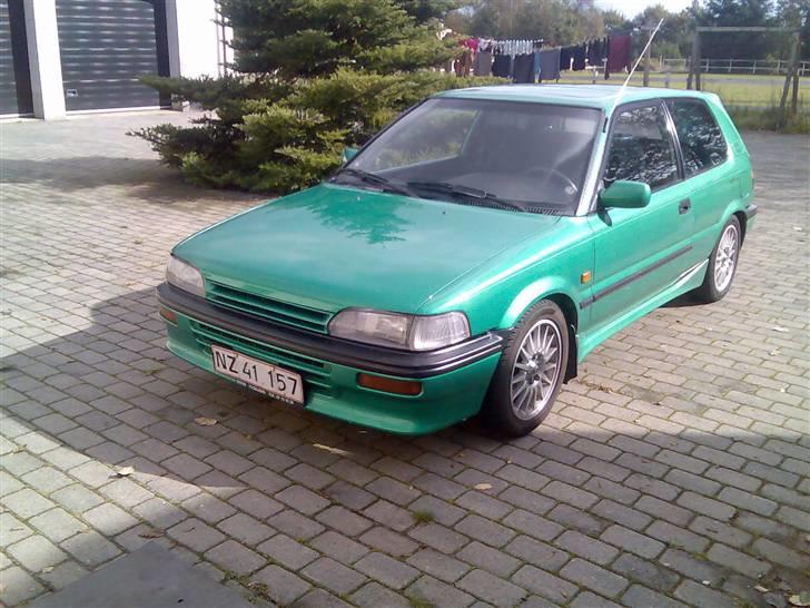 Toyota corolla   solgt - set for fra billede 3