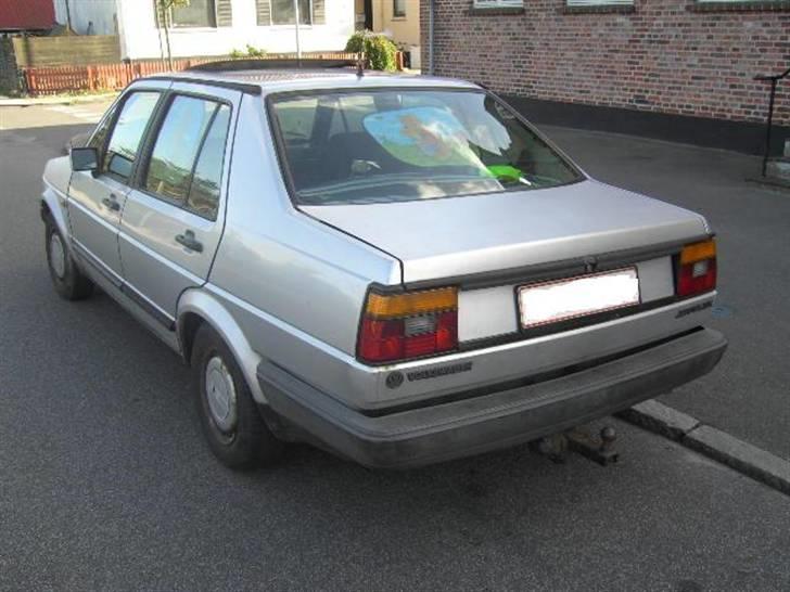 VW JETTA -SOLGT- billede 1