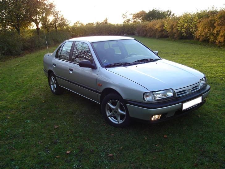 Nissan Primera 2,0i slx DØD billede 1