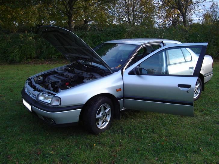 Nissan Primera 2,0i slx DØD billede 13