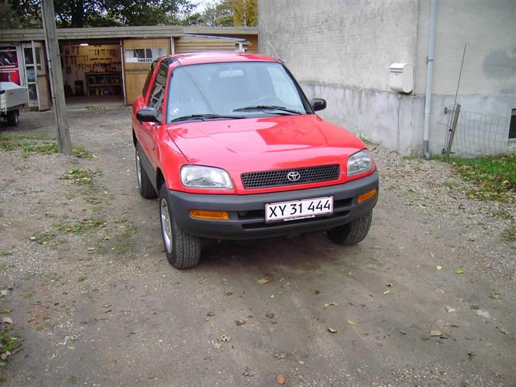 Toyota RAV4 4x4 SOLGT billede 1