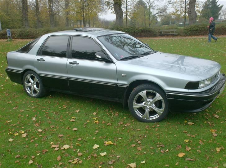 Mitsubishi galant Byttet - Nyt billede , smid en stemme på bilen og få en igen :) billede 1