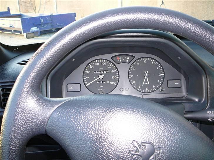 Peugeot 106 1,4 SOLGT billede 18