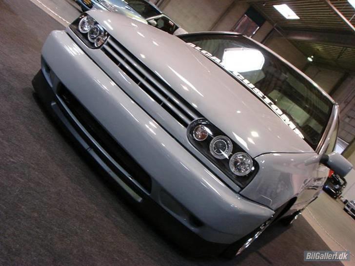 VW Golf 3 1,8 (Grey Hound) billede 1