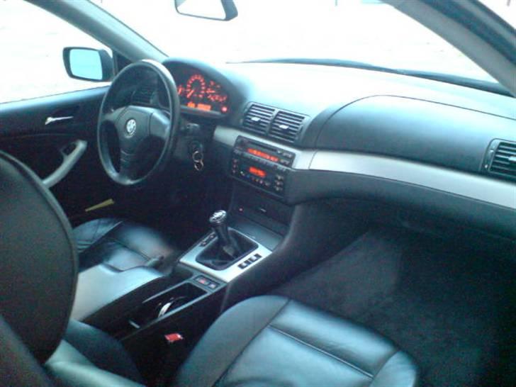 BMW E46 323CI - Dejlig velholdt kabine...  billede 12
