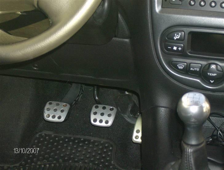 Peugeot 206 1,6 Griffe - Alupedaler & gearknop billede 10