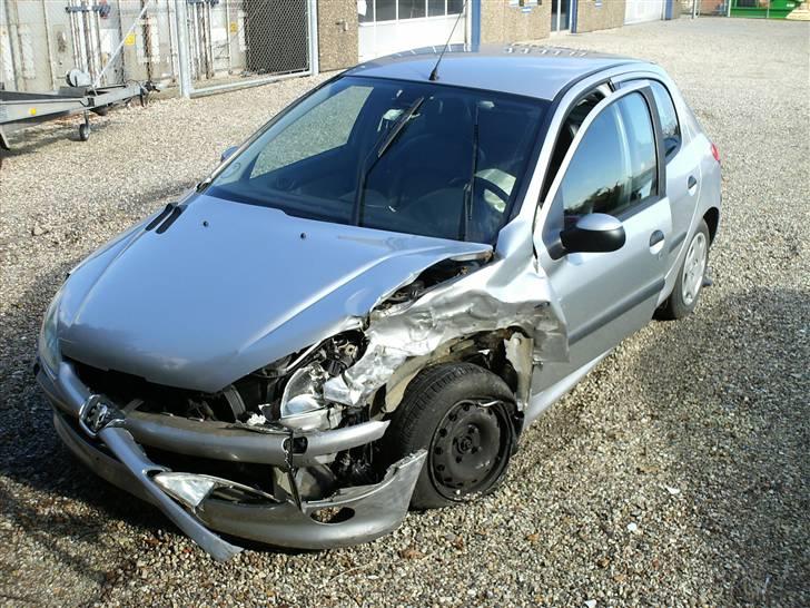 Peugeot 206 1,6 Griffe - Min gamle XT´er billede 13