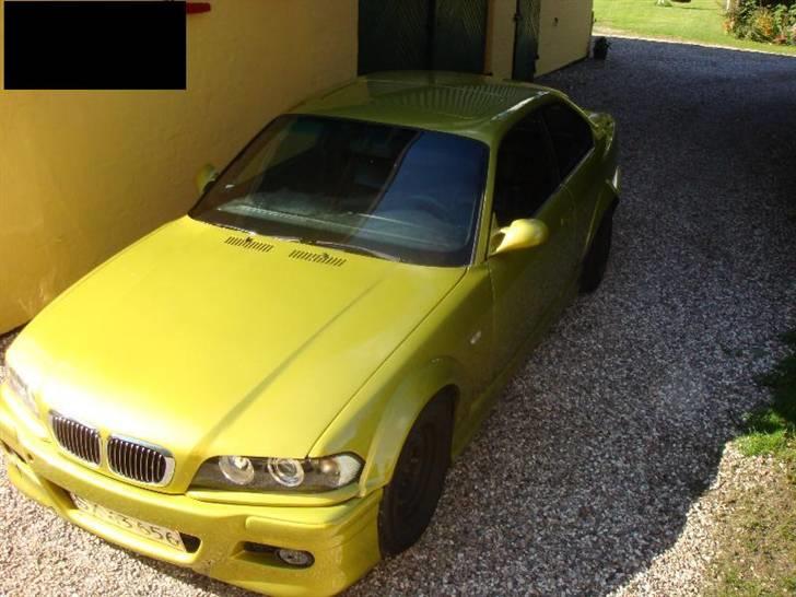 BMW 320i coupe *SOLGT* billede 14