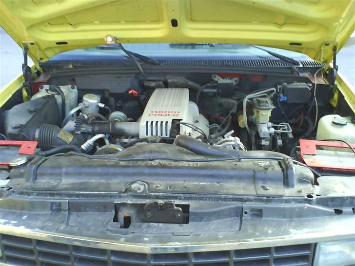 Chevrolet Silverado K2500  -V8- - et stk. motor :D billede 12