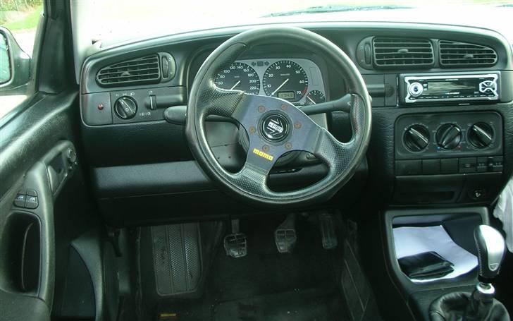 VW Vento (solgt) billede 2