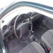 Hyundai accent 1,3 LS